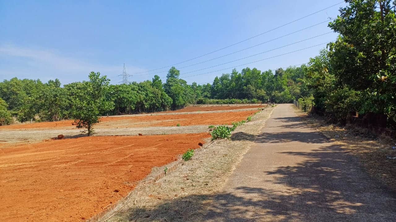 https://gruhalakshmihousing.com/wp-content/uploads/2025/01/WhatsApp-Image-2025-01-27-at-11.18.10.jpeg